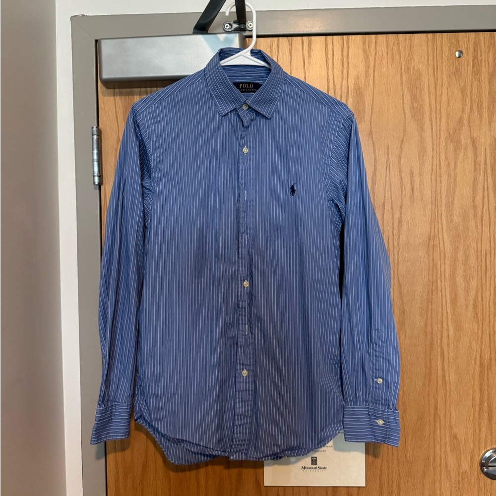 Men’s size small polo button down